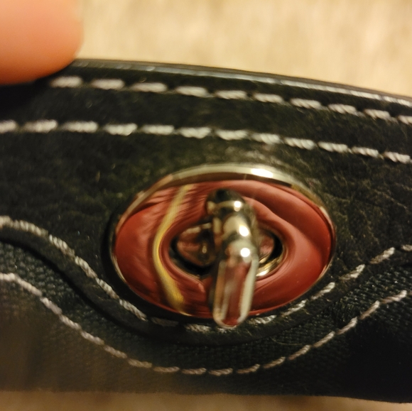 Purse - Picture 7 of 9